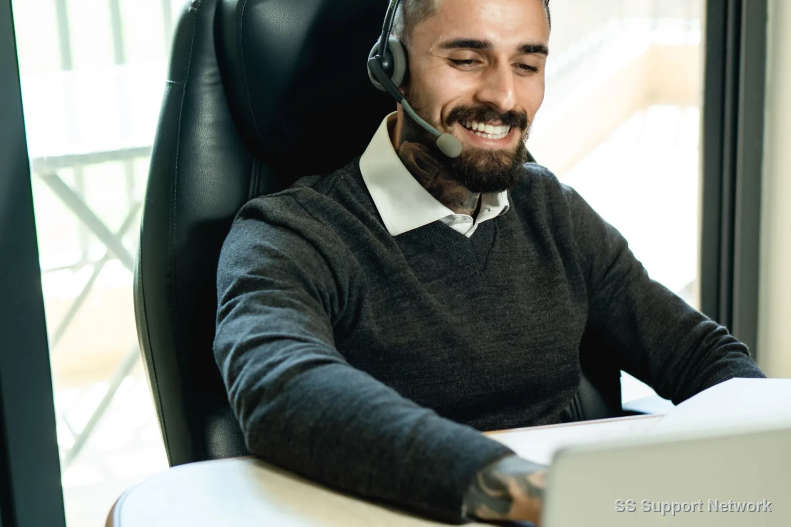 Healthcare Call Center That Answers in Your Name — 24/7